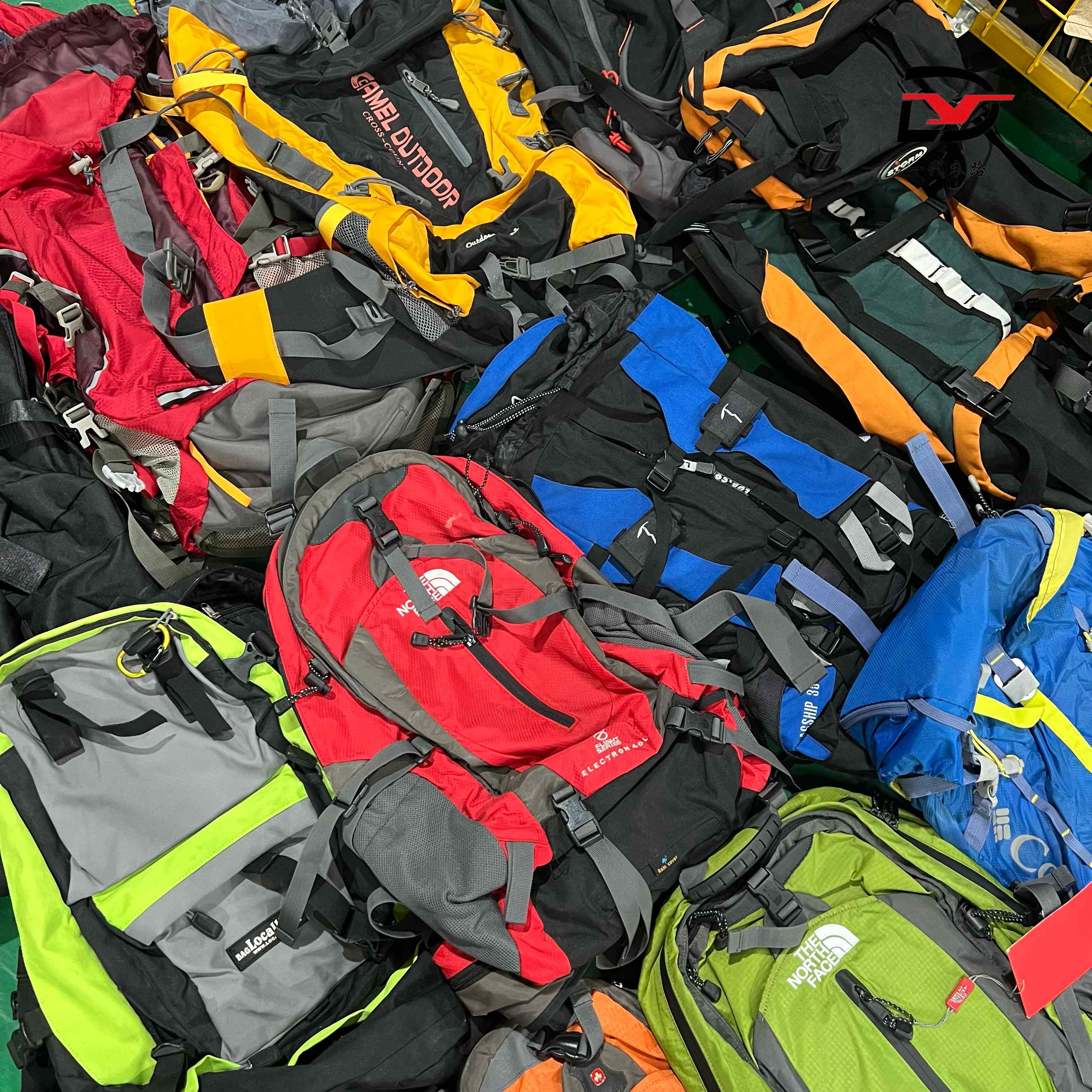 wholesale second hand hiking bags