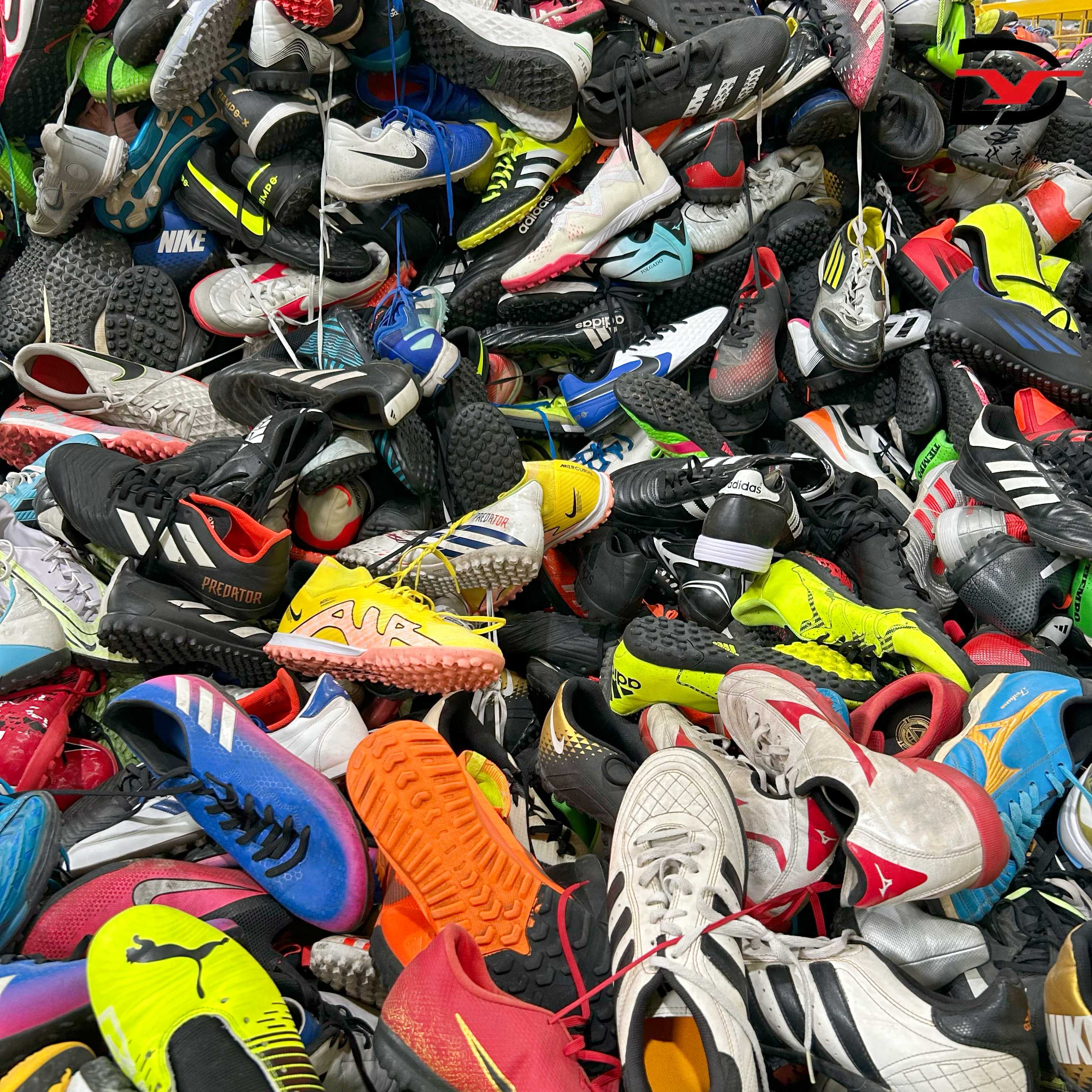 wholesale second hand brand soccer shoes